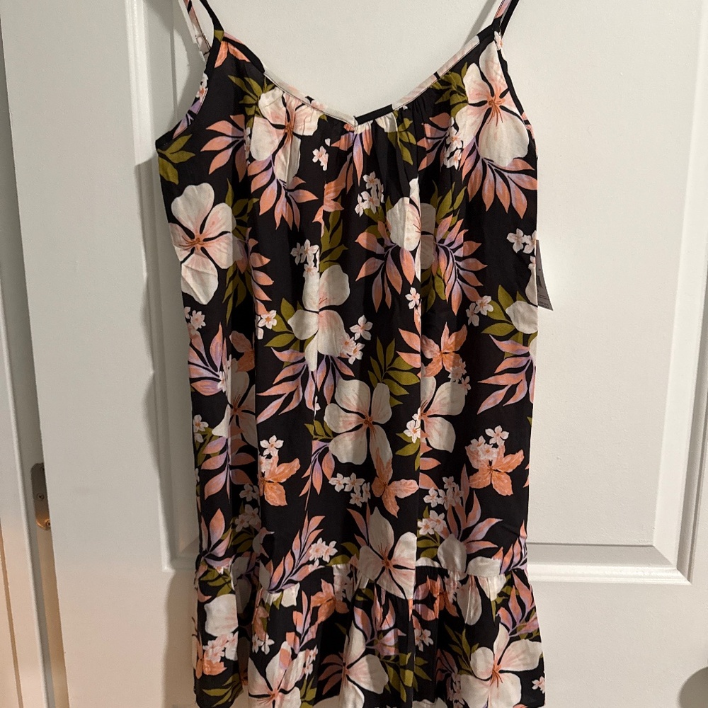 NWT Billabong Sunny Daze Floral Mini Dress